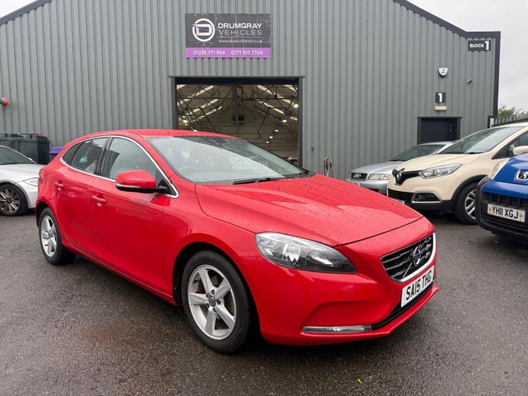 2015 Volvo V40 D2 SE 5dr HATCHBACK DIESEL Manual