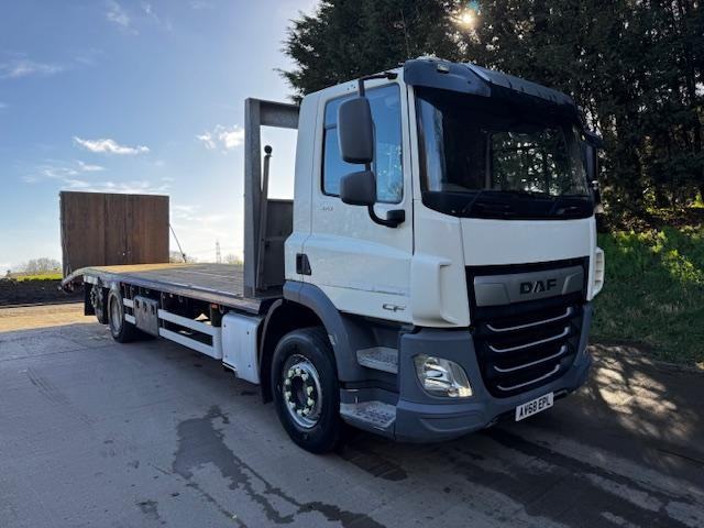 2018 68 DAF CF 370 E6 6x2 lift/steer Sterling 31ft beavertail remote winch