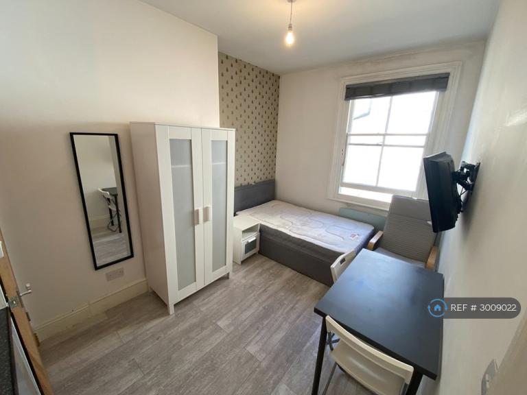 Studio flat in Bedford Place, Brighton, BN1 (#3009022)