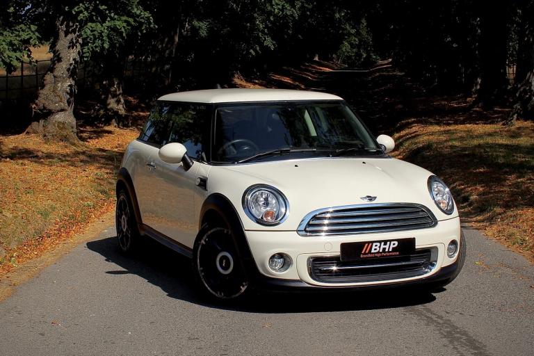 2013 MINI Hatch 1.6 Cooper 3dr HATCHBACK Petrol Manual