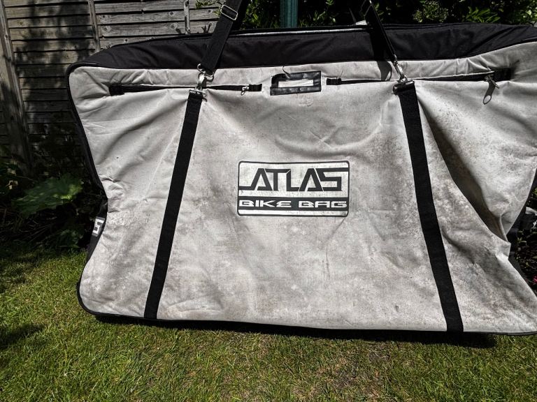 ATLAS Bike Bag with Wheels – Grey, Fair Condition