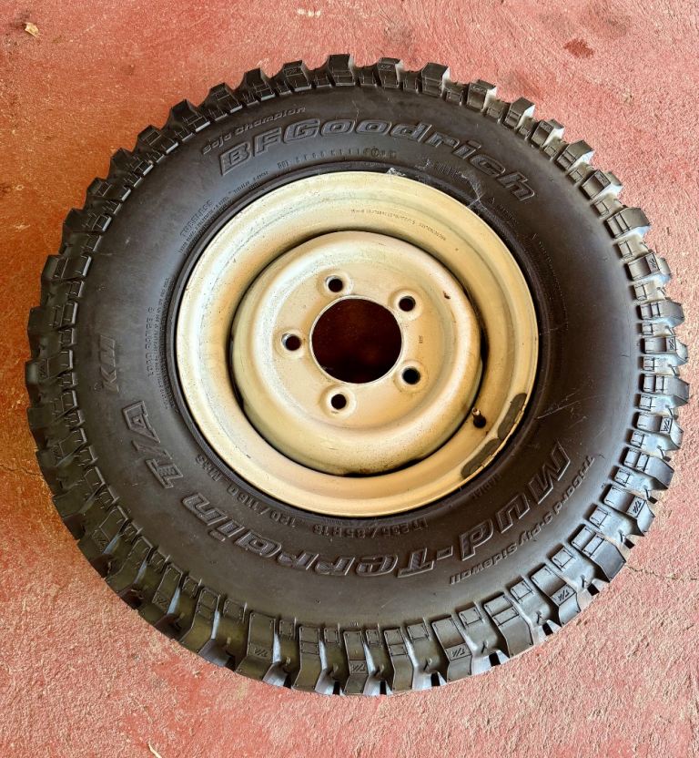 Land Rover Defender 16” Wheel