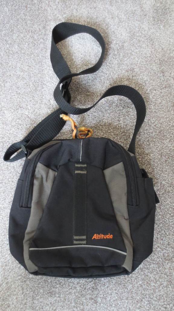 Altitude Camera/Universal Bag
