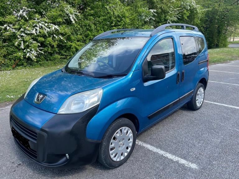 Paugoet bipper 5 seats £495 no offers 