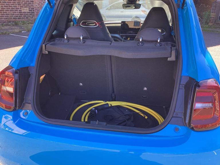 2024 Abarth 500 42kWh Scorpionissima Auto 3dr HATCHBACK Electric Automatic