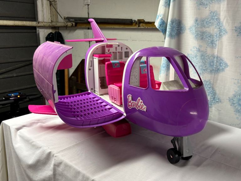 Barbie dream jet plane