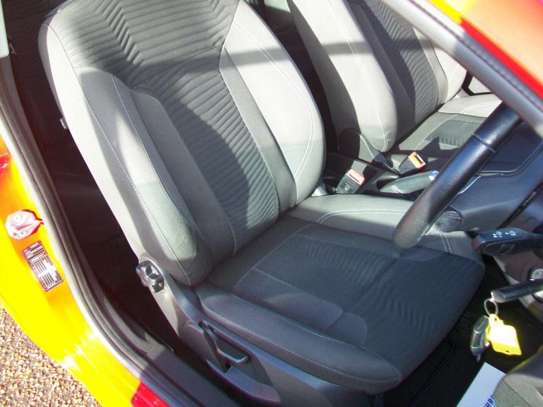 2015 Ford Fiesta 1.25 82 Zetec 3dr HATCHBACK Petrol Manual