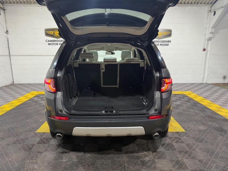 2017 Land Rover Discovery Sport 2.0 TD4 HSE Luxury Auto 4WD Euro 6 (s/s) 5dr ESTATE Diesel Automatic