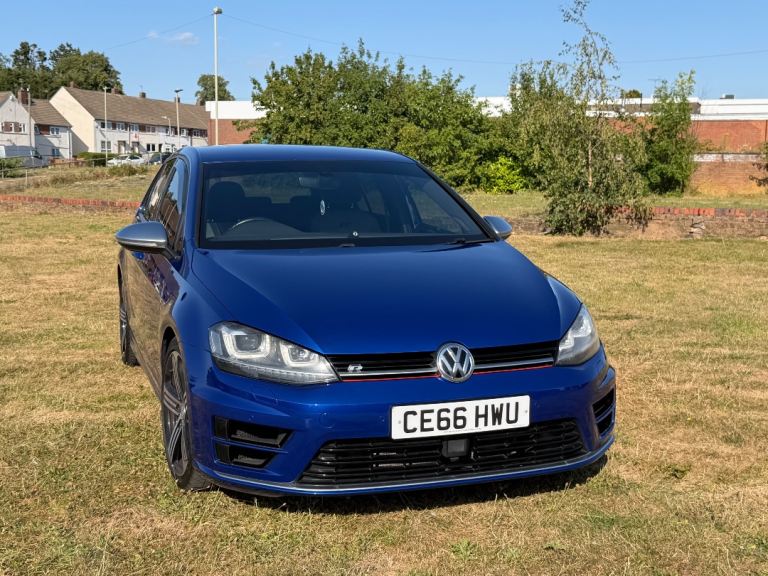 Volkswagen GOLF R 4 Motion S-A Auto Dsg Full Service History Longe MOT BHP 300 HPI Clear 2 Keys
