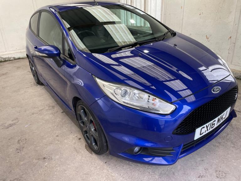 2016 Ford Fiesta 1.6 EcoBoost ST-3 3dr HATCHBACK Petrol Manual