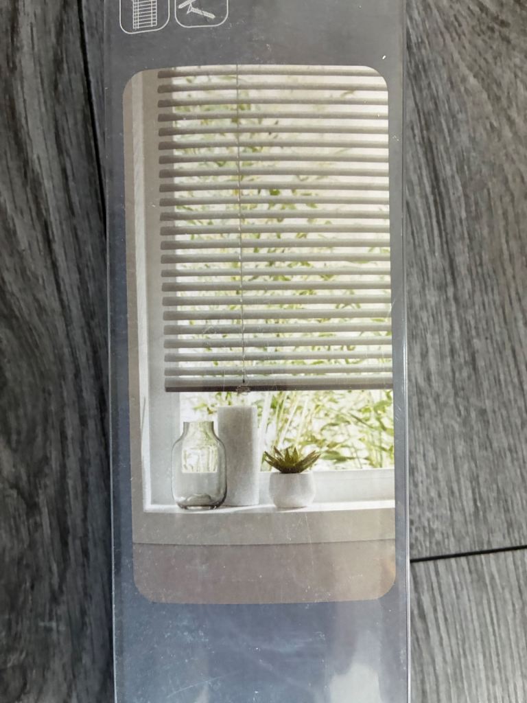 Venetian Blinds 