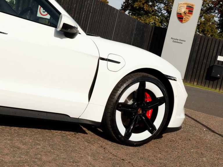  Porsche Taycan Saloon 340kW 4S 89kWh 4dr Auto Saloon Electric Automatic