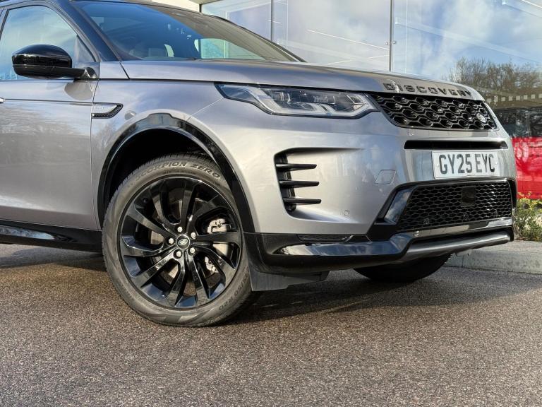 2025 Land Rover Discovery Sport 2.0 D200 Dynamic SE 5dr Auto [7 Seat] ESTATE DIESEL Automatic
