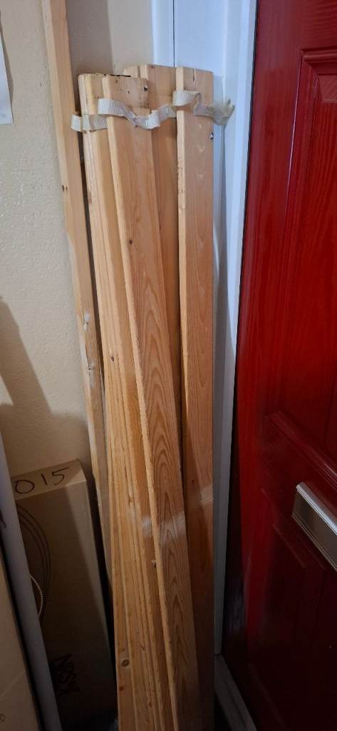 KING SIZE BED SLATS AND SUPPORT BEAM