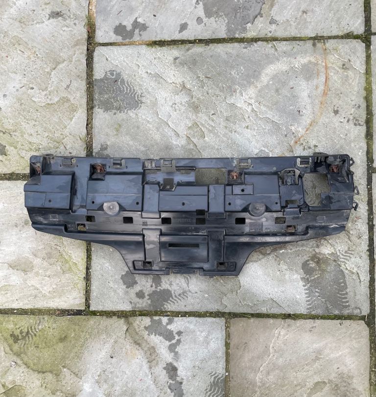 BMW 4 Series F32 F33 F36 Rear Bumper Reinforcement Bar Bracket Mount 7285563