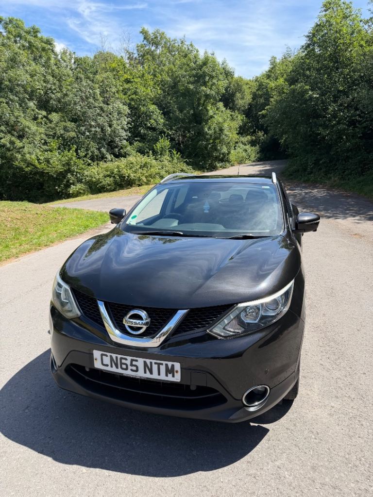 Nissan, QASHQAI, Hatchback, 2015, Manual, 1461 (cc), 5 doors