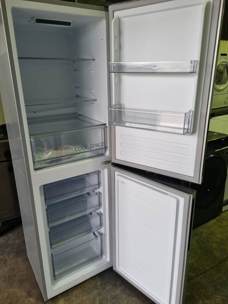 Ex-display Hoover fridge freezer & free delivery warranty