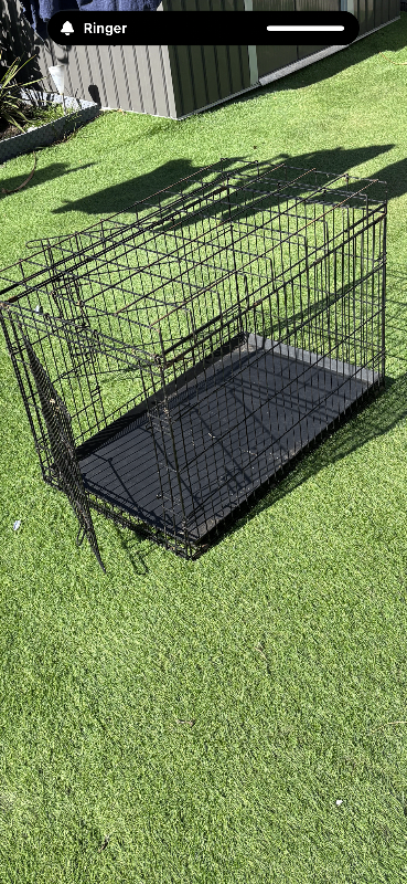 Dog cage 