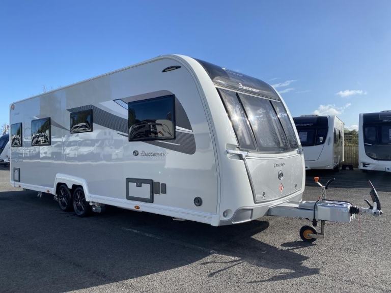 2021 BUCCANEER CRUISER LUXURY 4 BERTH TOURING CARAVAN1
