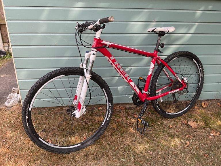 TREK Mountain Bike – Red and White.