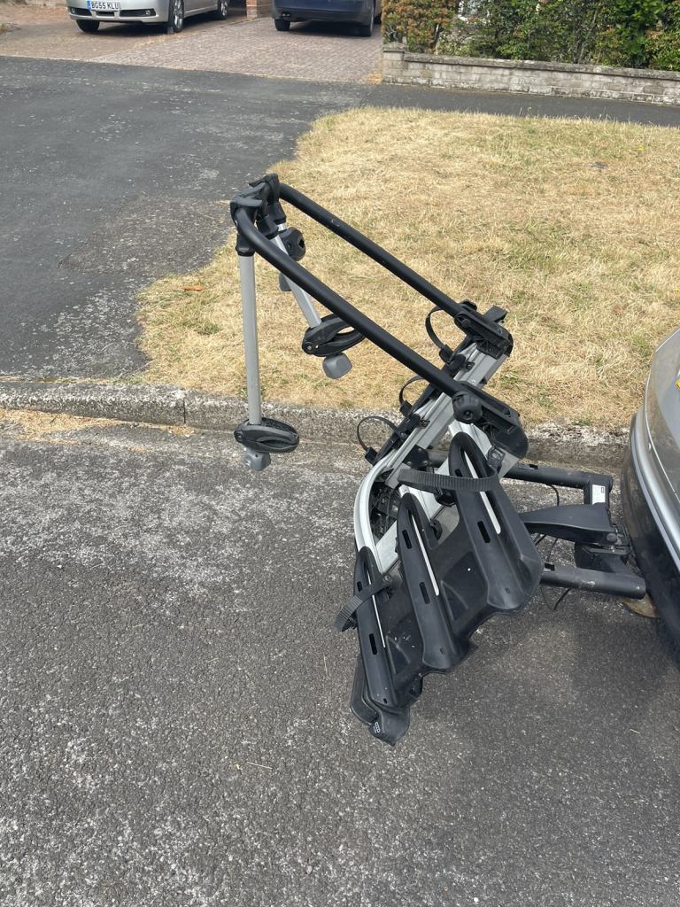 Thule velocompact 4 bike cycle carrier