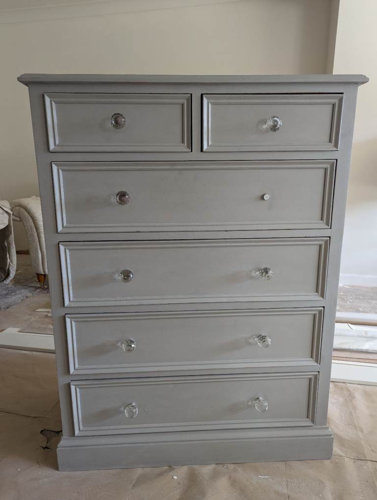 Tall chest of drawers