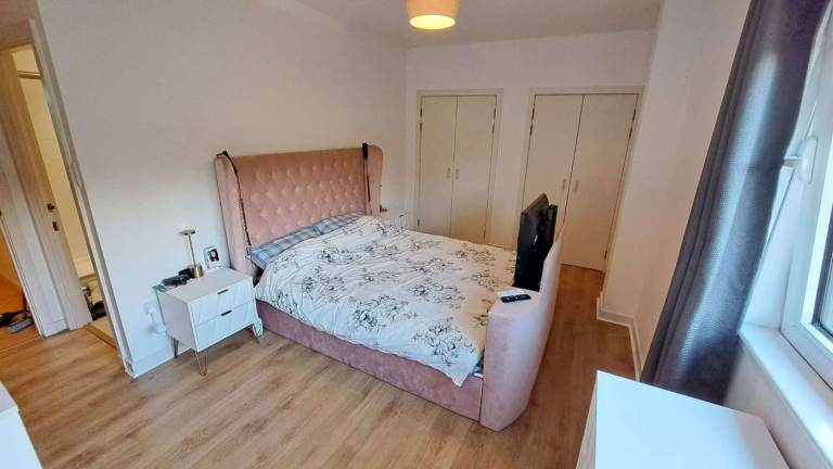 Ensuite Double Bedroom For Rent In Partick Glasgow West End