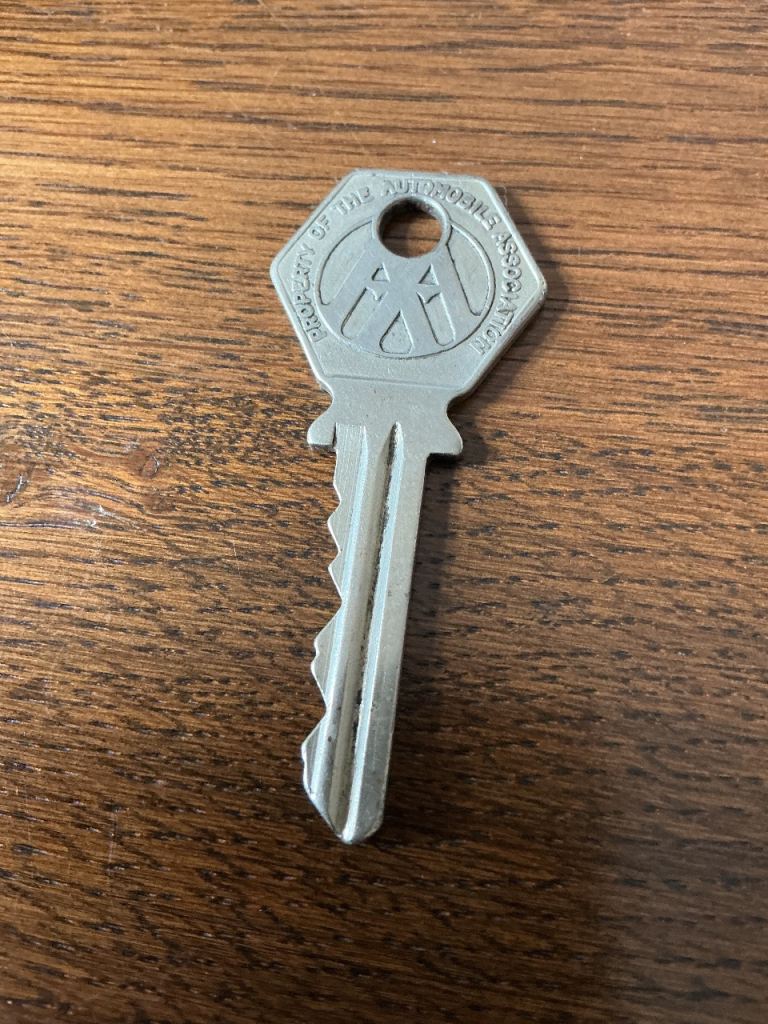 AUTOMOBILE ASSOCIATION KEY