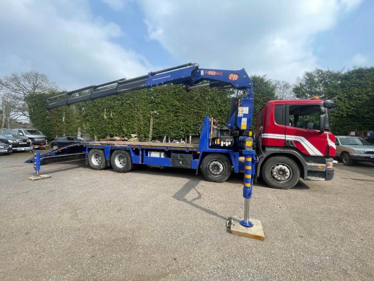 Scania P6x2 Heavy Duty Beaver tail 32t with PM50 Hiab 