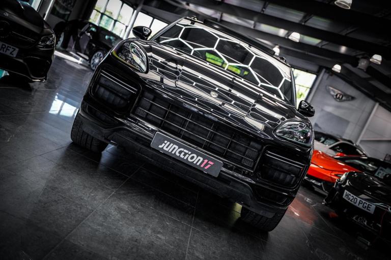 2020 Porsche Cayenne 4.0 V8 E-Hybrid 14.1kWh Turbo S TiptronicS 4WD Euro 6 (s/s) 5dr ESTATE Petro...