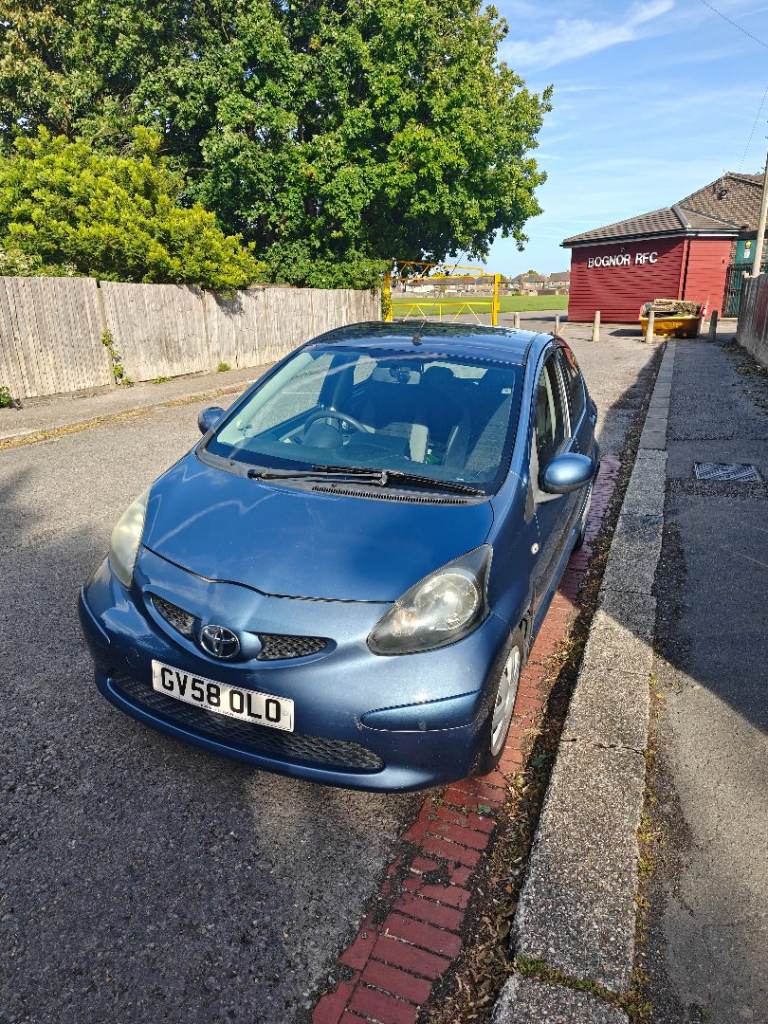 Toyota, AYGO, Hatchback, 2009, Manual, 998 (cc), 5 doors