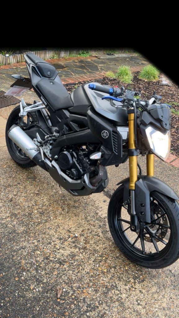 Yamaha mt125 2016