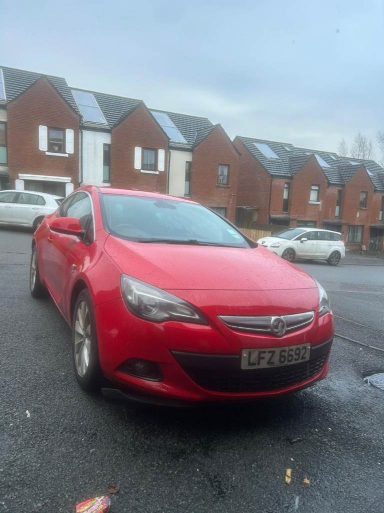 Vauxhall, ASTRA GTC, Hatchback, 2012, Manual, 1686 (cc), 3 doors