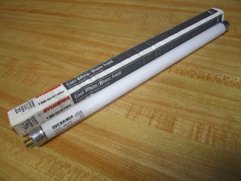 Sylvania 8W F8W/T5 Fluorescent Tube 300 mm - Caravan / Campervan
