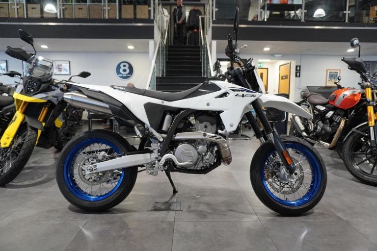 Suzuki DRZ400SM, 2025, Solid Special White. IN STOCK NOW