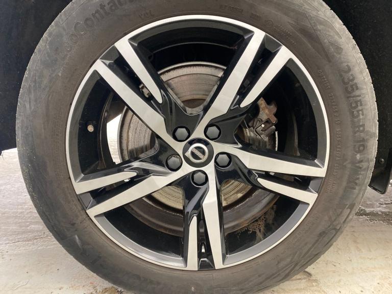 2021 Volvo XC60 2.0 T6 Recharge PHEV R DESIGN 5dr AWD Auto ESTATE PETROL/ELECTRIC Automatic