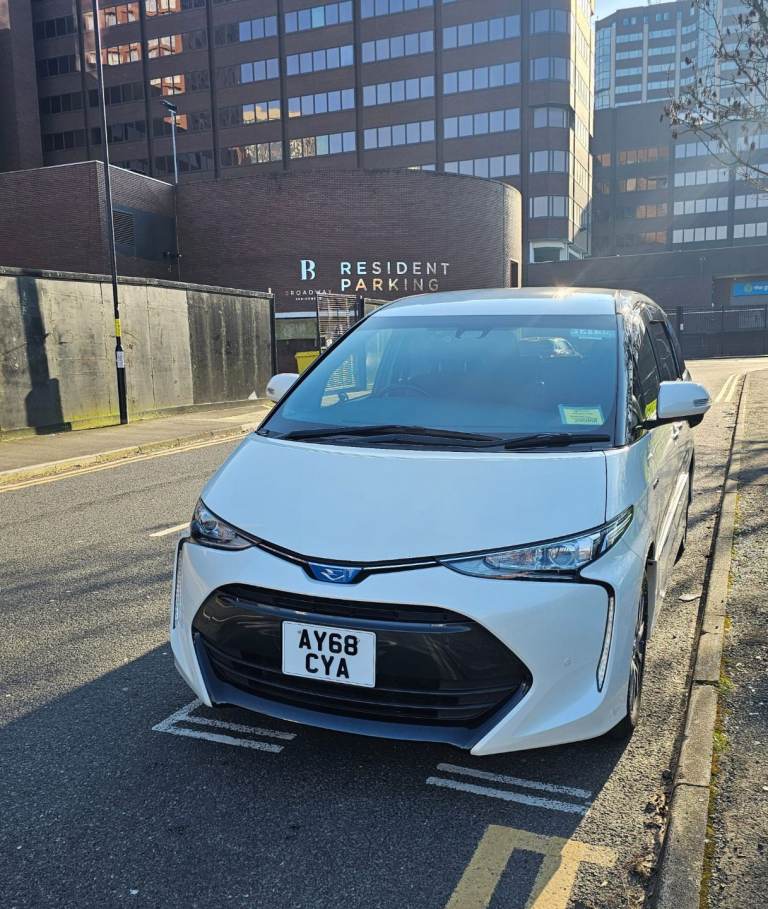 Toyota, ESTIMA HYBRID AHR20 AUTOM, 2018, 2360 (cc)