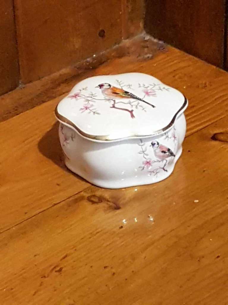 Royal Worcester, Trinket Box