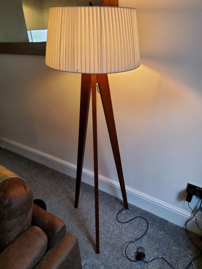 IKEA Kröng Tripod Floor Lamp