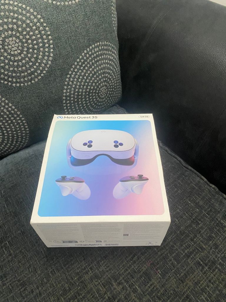 128gb Meta (Oculus) Quest 3S Reloaded With 50+ Games