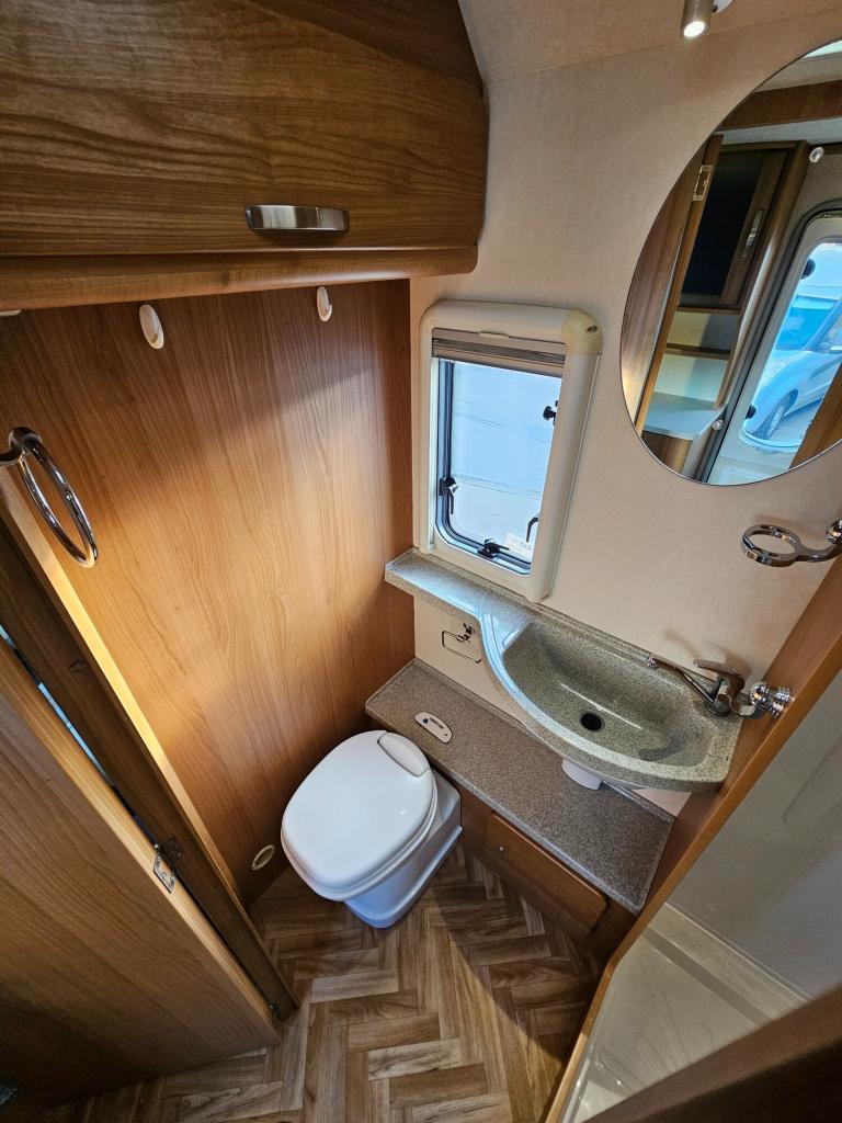 Autocruise Stardream Luxury Low Profile 2 Berth Coachbuilt Motorhome - Ducato