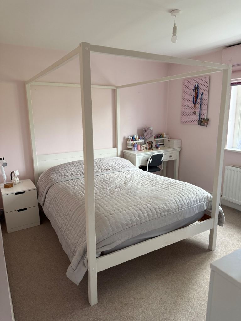 Four poster double bed frame