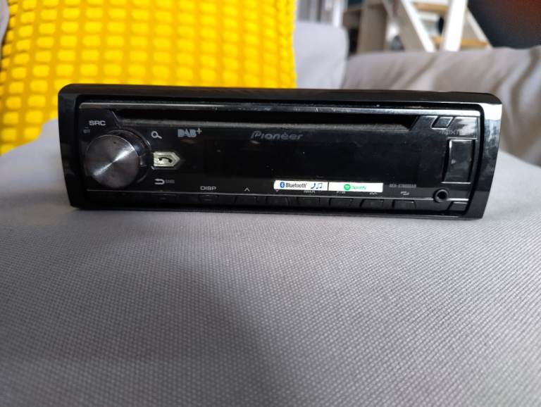 Pioneer car radio CD
