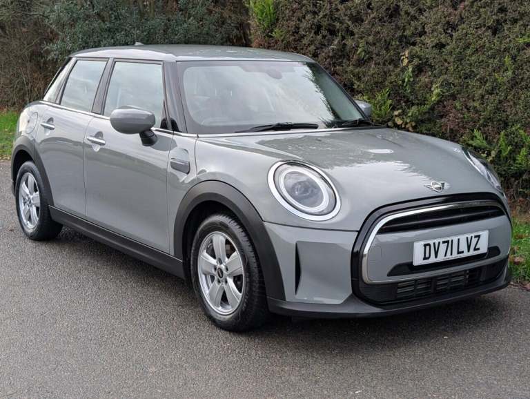 2021 MINI Hatch 1.5 Cooper Classic Hatchback 5dr Petrol Manual Euro 6 (s/s) (136 ps) HATCHBACK Pe...