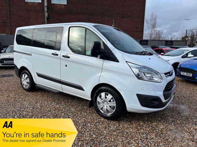 2015 Ford Tourneo Custom 2.2 TDCi 100ps Low Roof 8 Seater Trend MPV DIESEL Manual