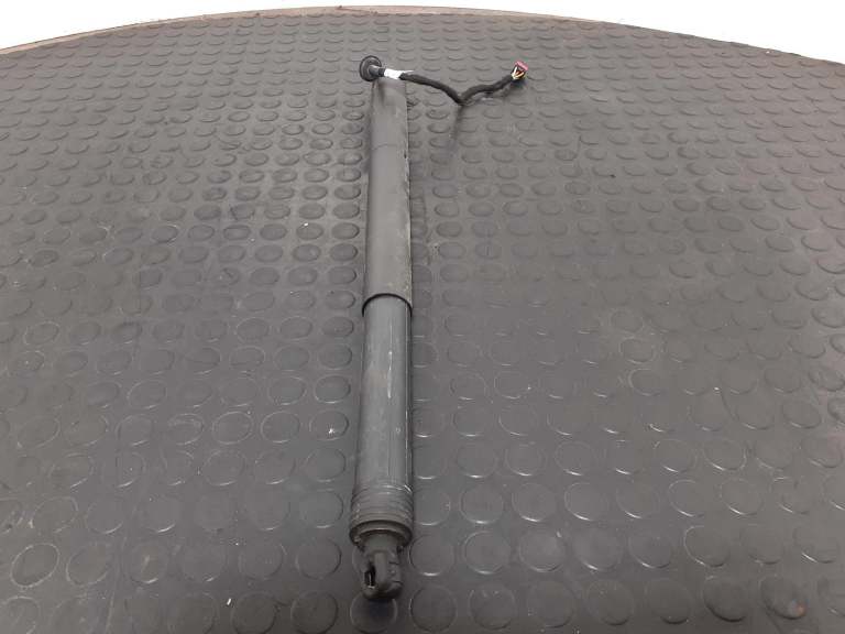 Porsche Macan Tailgate Boot Shock Strut 2013-2024 5 Door Estate 95b827851g