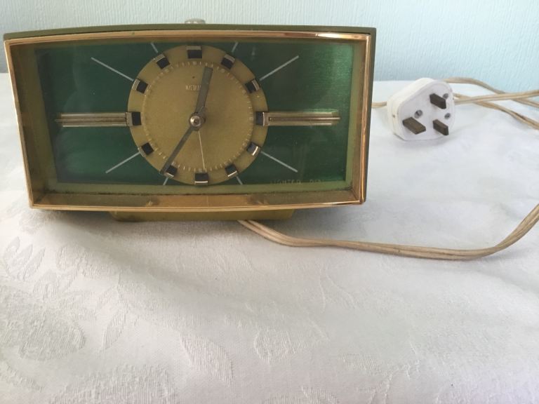 Vintage Green Electric Alarm Clock – Good Condition