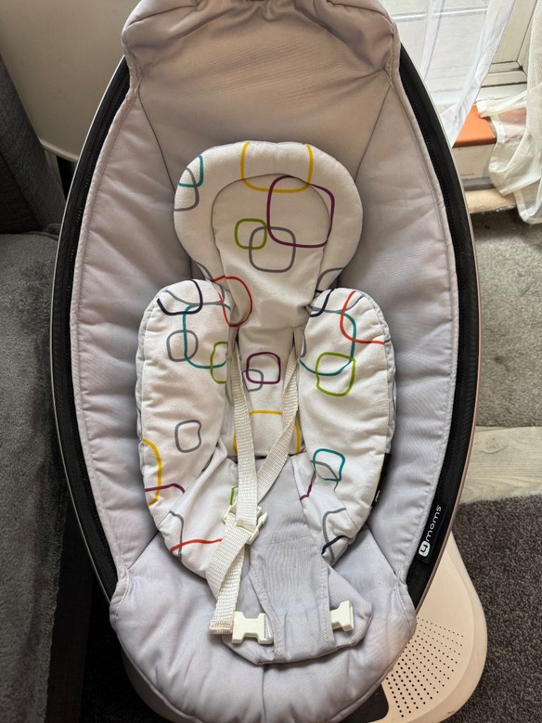 4moms mamaroo baby rocker