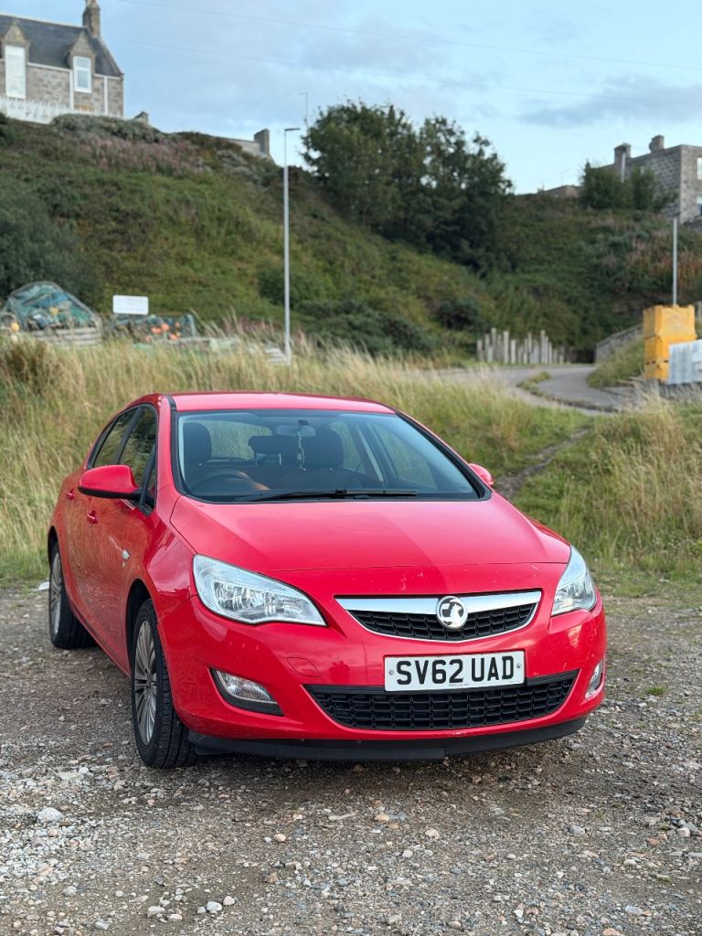 Vauxhall, ASTRA, Hatchback, 2012, Manual, 1398 (cc), 5 doors