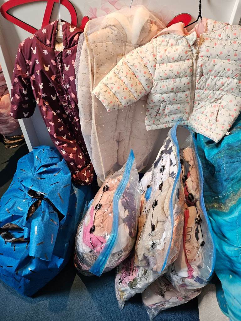 Selling baby girl clothes 0-3/3-6/ 6-9